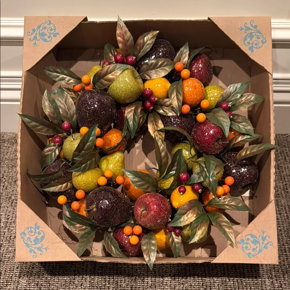 NWT Festive Harvest Fruit Wreath